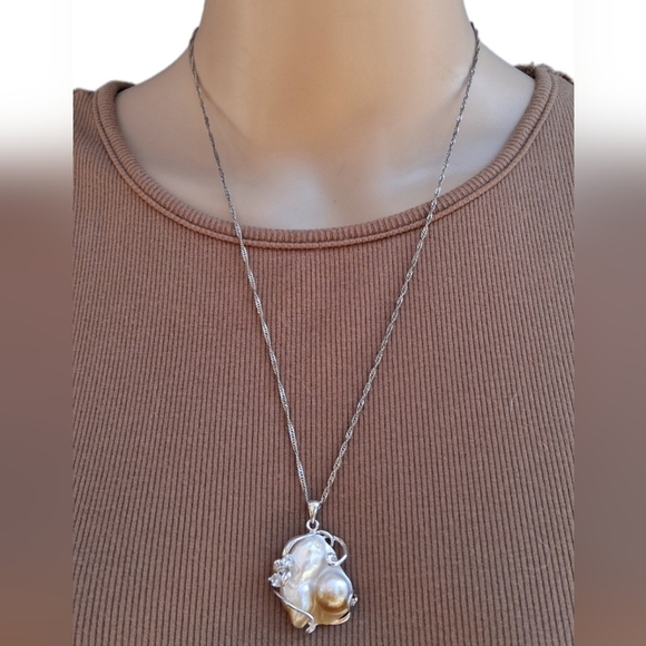 Sterling Silver & 18K Gold Plate Necklace w/ Natural Blister Pearl Pendant